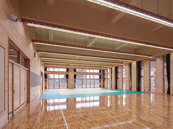 見川小中学校屋内運動場3