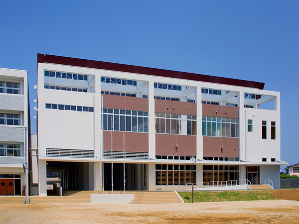 見川小中学校屋内運動場4